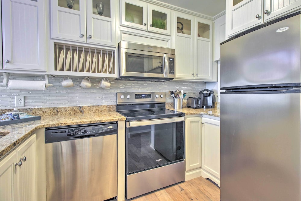 Resort Amenities and Beach Access Hilton Head Condo - photo 11