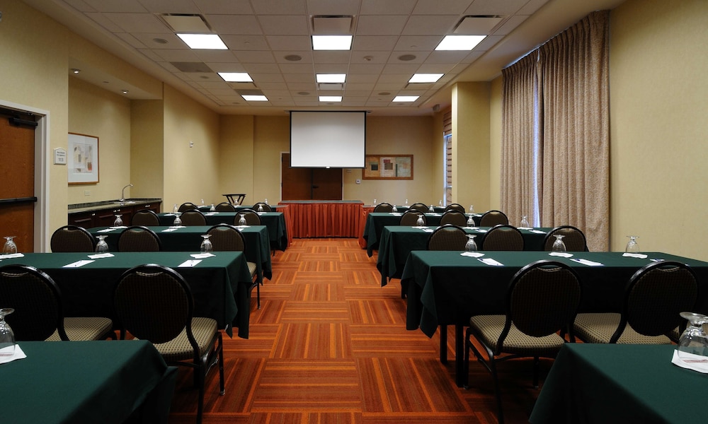 Hilton Garden Inn Atlanta Marietta - photo 28