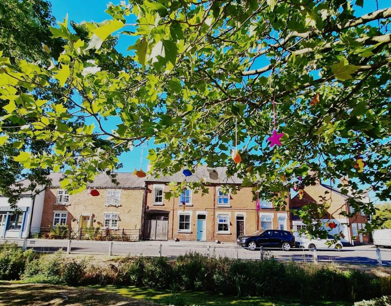 The Nook Cosby Village — 4-Star Luxury Hotel in Cosby, United Kingdom