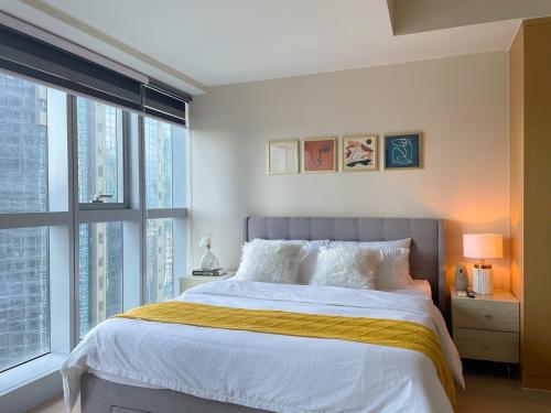 Chic BGC Condo Near Uptown Parade #upt124r — 4-Star Luxury Hotel in Manila, Philippines