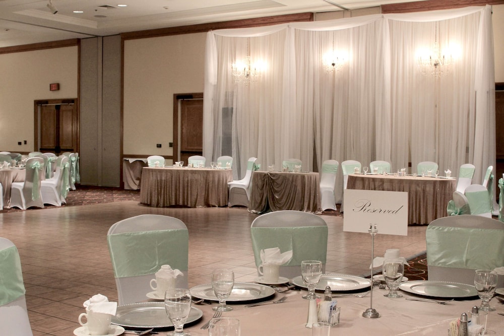 Doubletree Hotel Grand Junction - photo 82