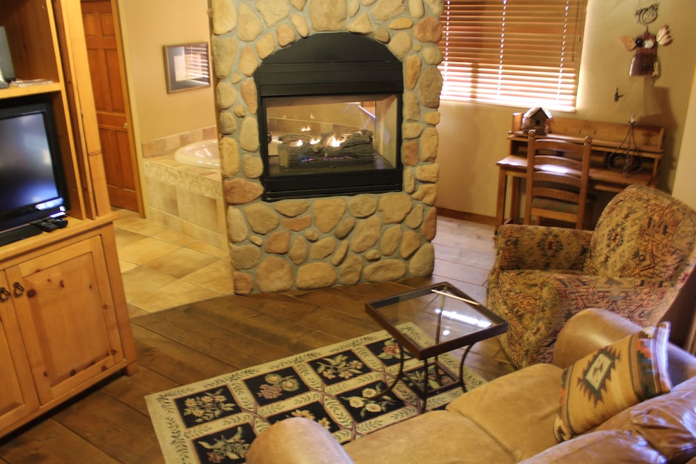 Adobe Village Inn - photo 41