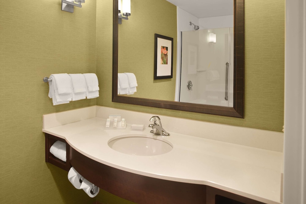 Hilton Garden Inn Akron - photo 17