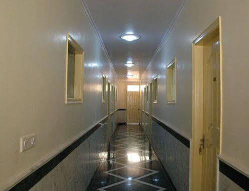 Hotel Vishesh Continental Kirti Nagar