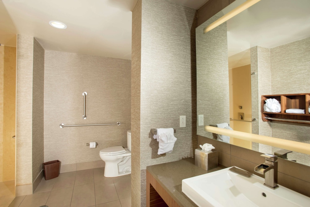 The Broadway Columbia a DoubleTree by Hilton - photo 7