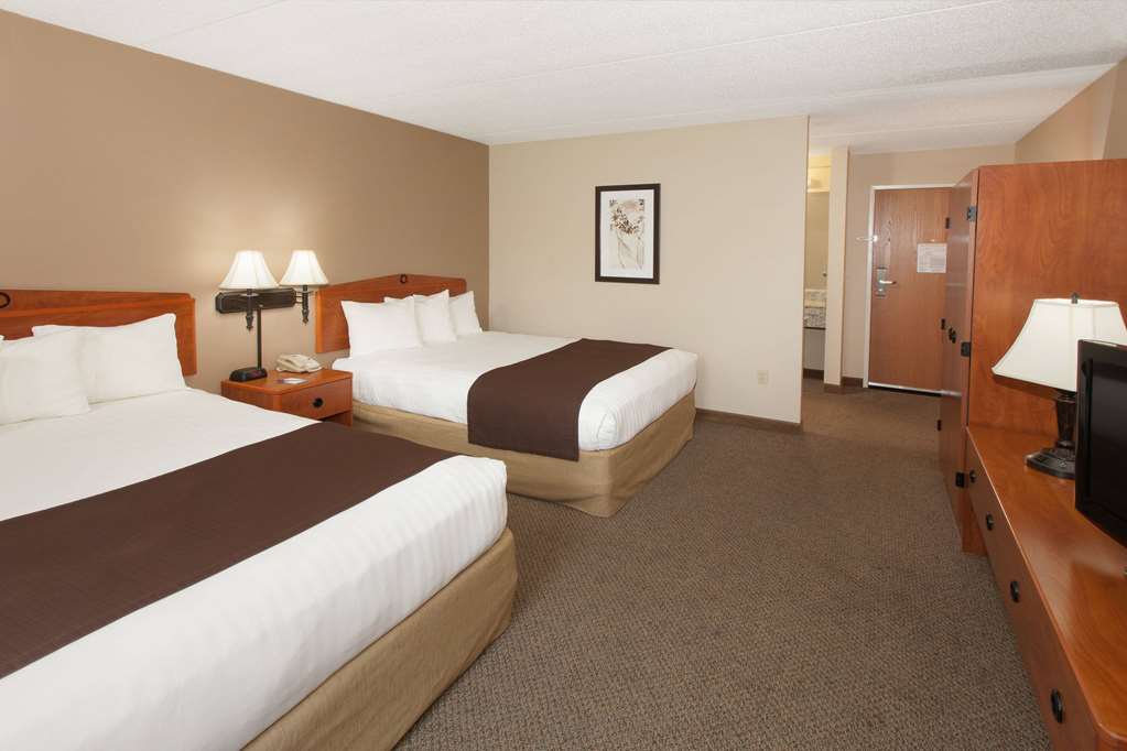 AmericInn by Wyndham Greenville - photo 11