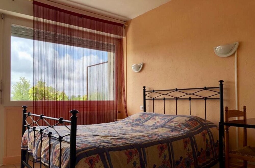 Le Relais De La Lande in Mont-De-Marsan, France