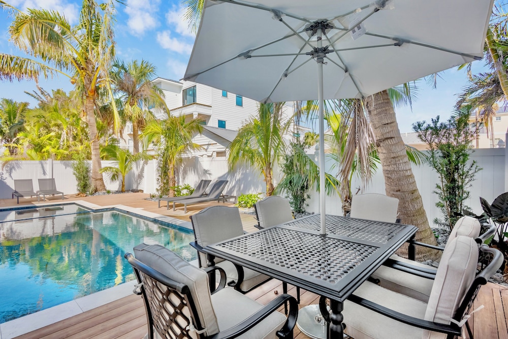 Captain s Quarters at Anna Maria Island Inn - photo 12