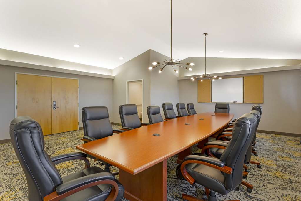Best Western Plus Grant Creek Inn - photo 11