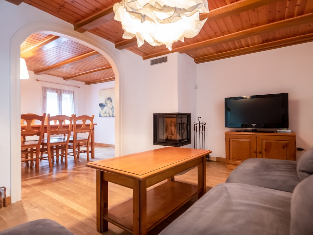 HUT1 7325 Cal Potablanc in Canillo, Andorra