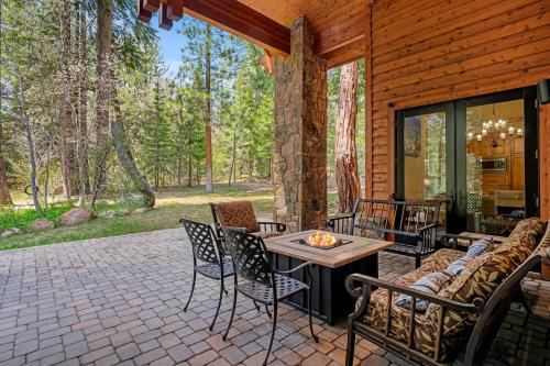 Spectacular low elevation home at its finest
