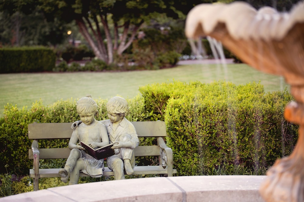 Dominion Gardens and Hotel - photo 67