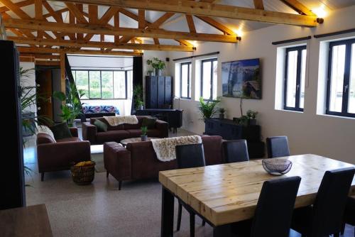 Loft au cœur des volcans d'auvergne - last minute hotel in Unknown City