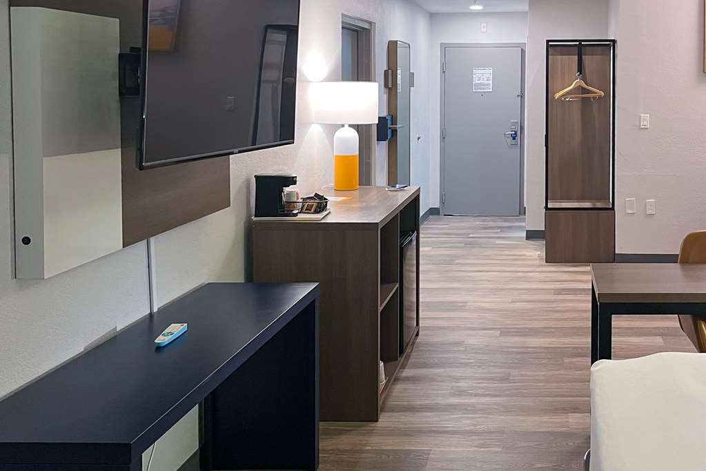 Comfort Suites Clearwater Dunedin - photo 3