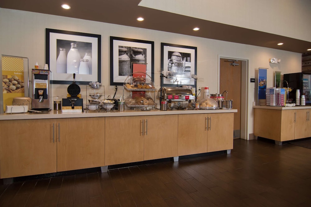 Hampton Inn Brevard - photo 22