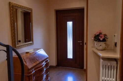 Agriturismo Pino Argentato — 4-Star Luxury Hotel in Bussolengo, Italy