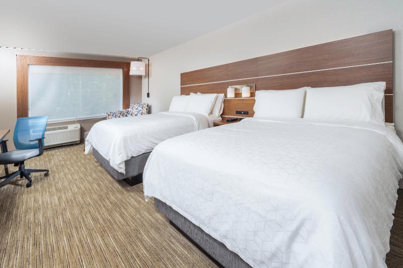 Holiday Inn Express Brevard City Center by IHG - photo 13