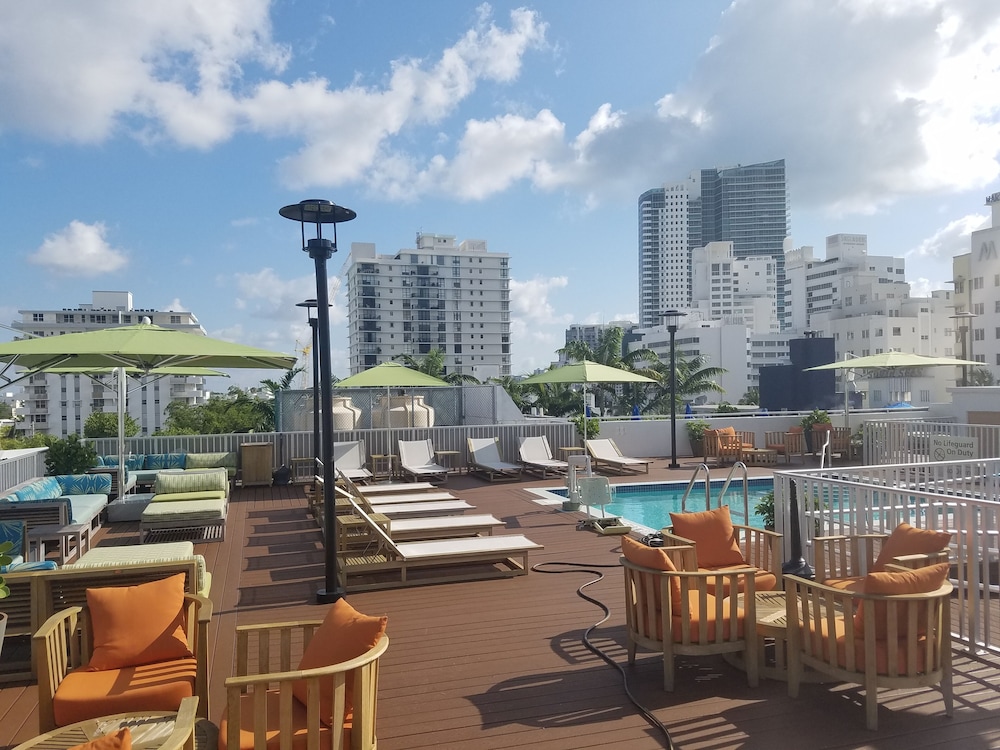 Prime Hotel Claremont - photo 18