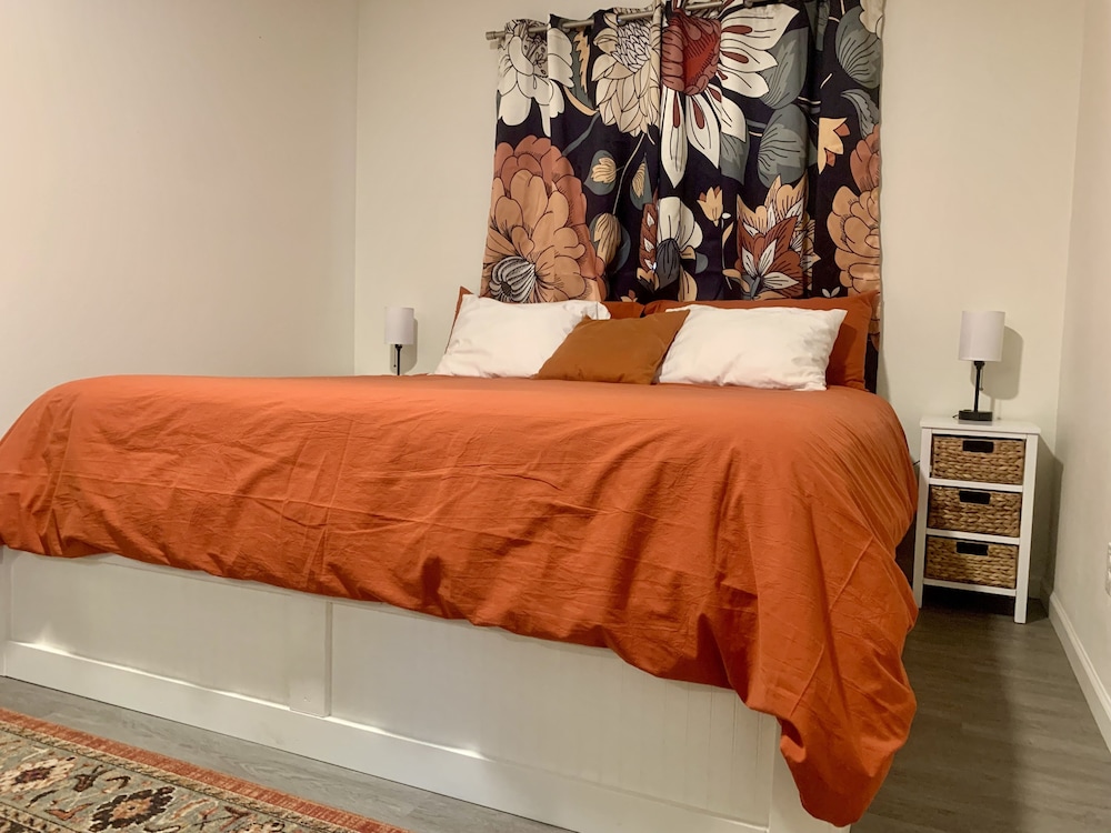 The Asbury House Guest Rentals 19702716 — Moscow