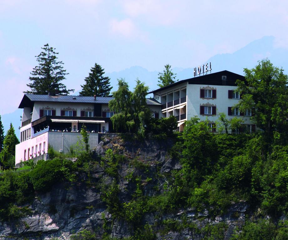 Schlosshotel Dörflinger — hotel in Bludenz