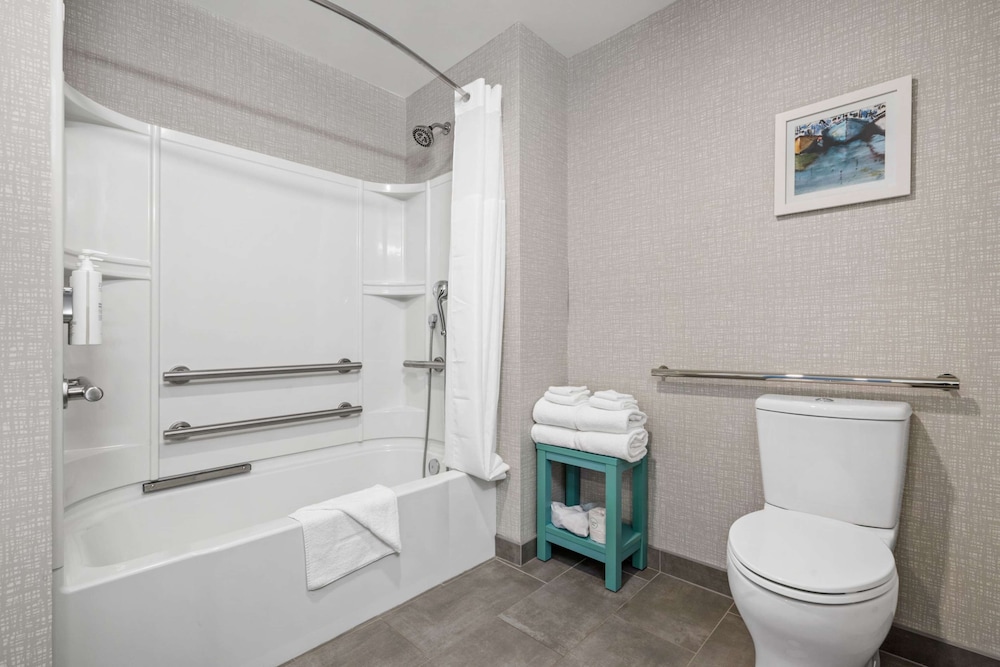 Hampton Inn by Hilton Morro Bay - photo 22