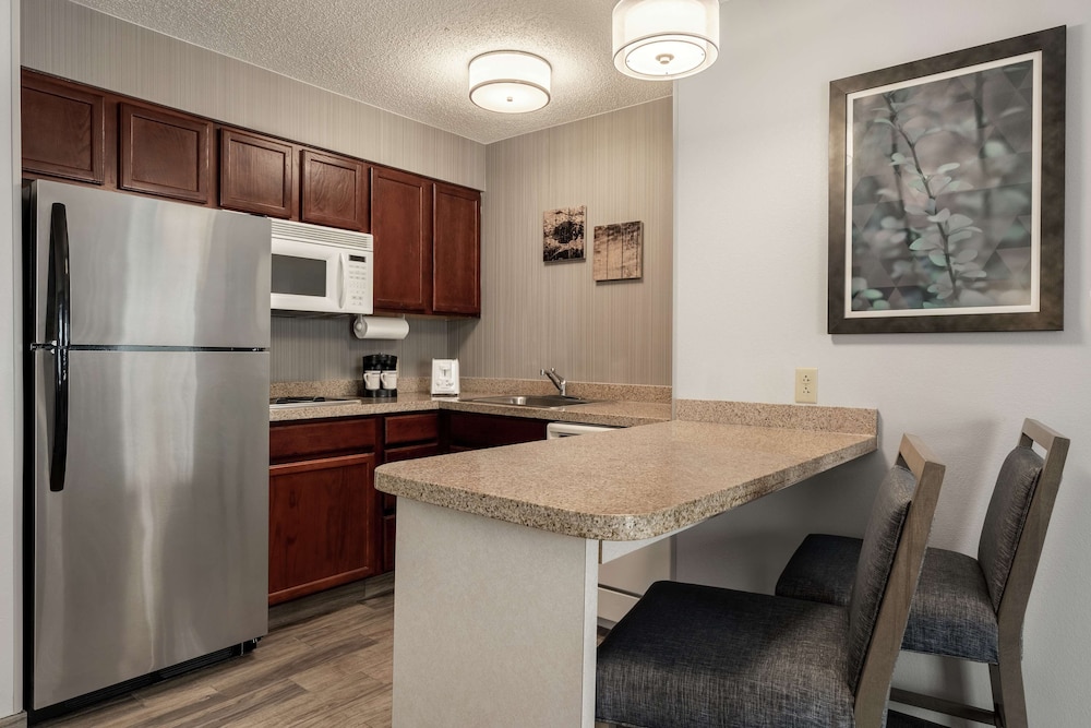 Homewood Suites by Hilton Erie - photo 21