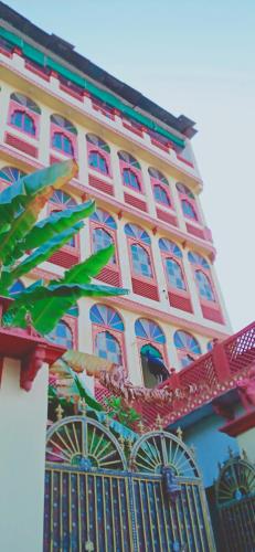 Blue King - carbon neutral hotel in Jaipur
