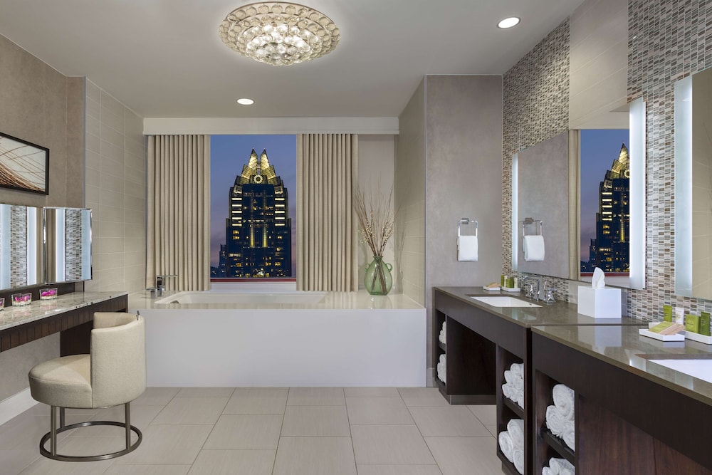 Hilton Austin - photo 35