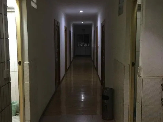 Xi Kelai Hotel in Yilong, People's Republic of China