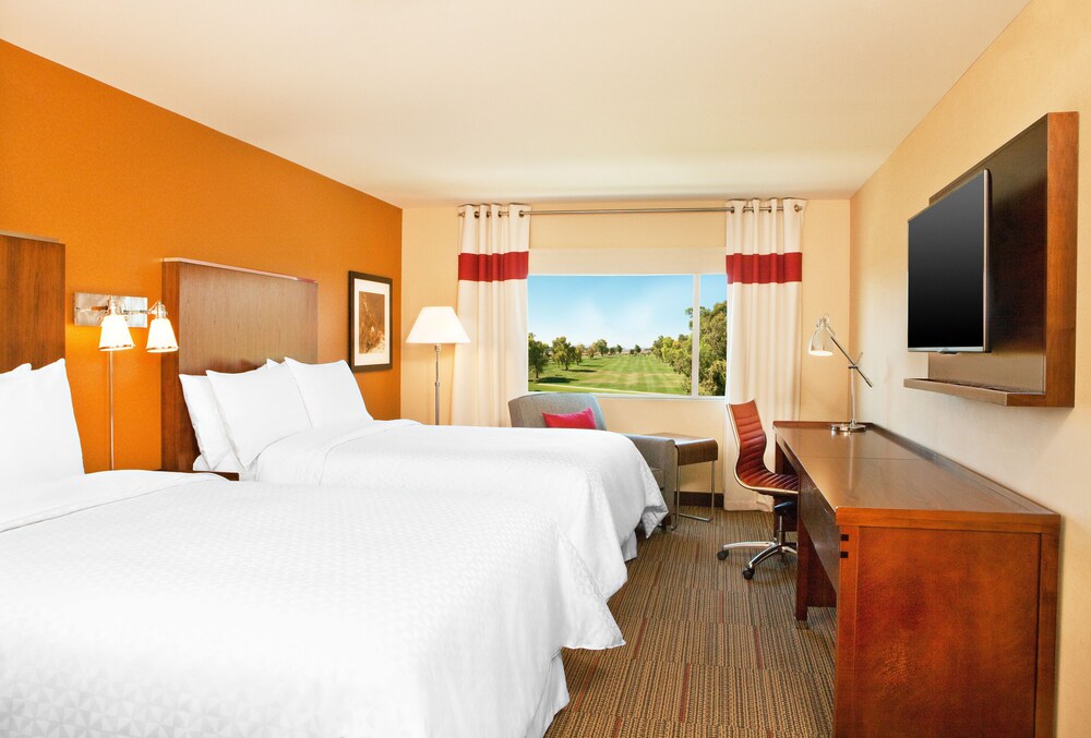 Four Points By Sheraton At Phoenix Mesa Gateway Airport - photo 4