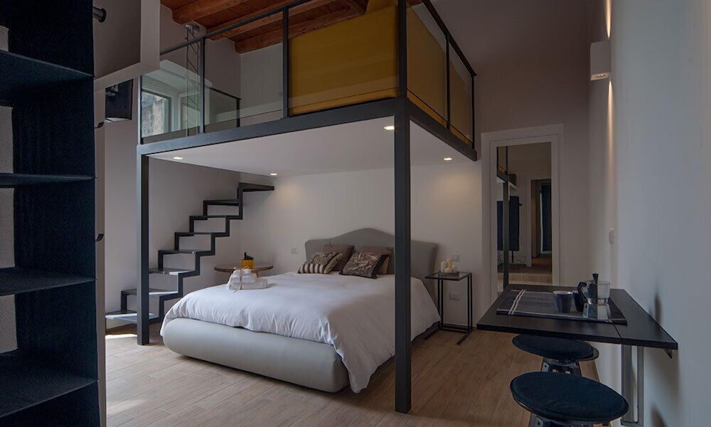 B&B Al Vico — 4-Star Luxury Hotel in Trani, Italy