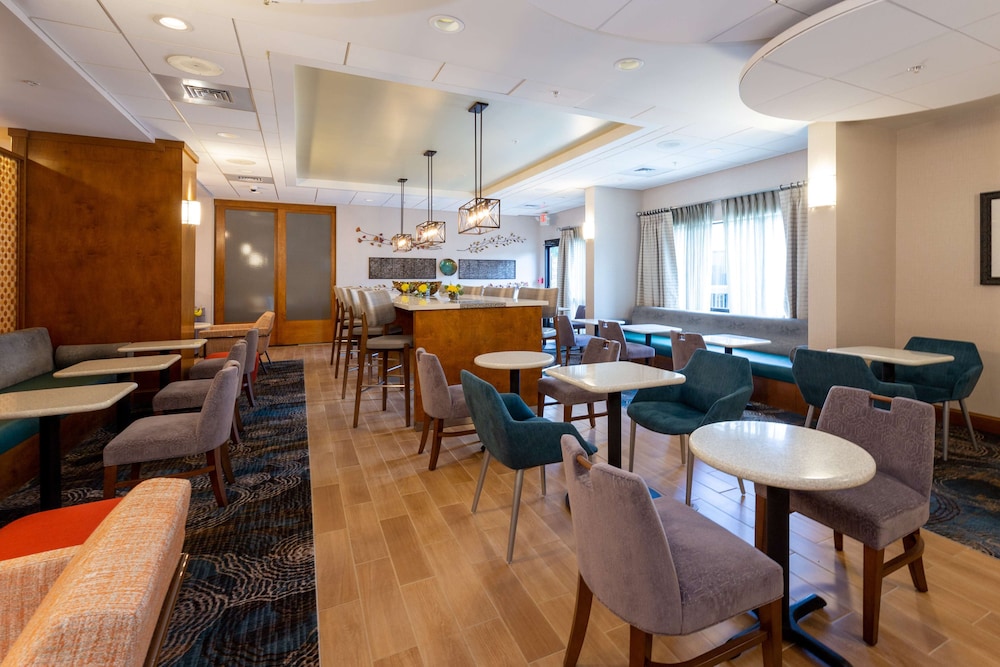 Hampton Inn Christiansburg Blacksburg - photo 39
