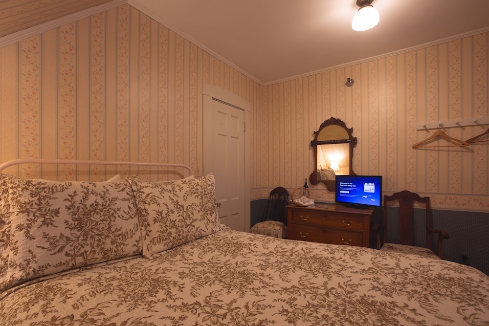 Deerfield Valley Inn - photo 6