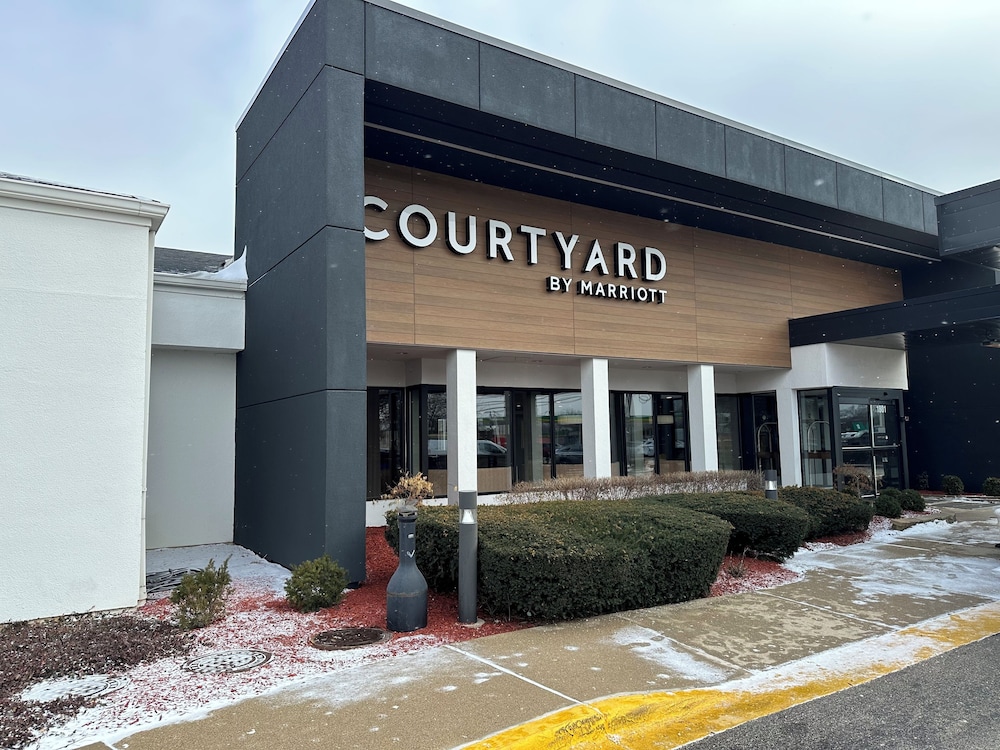 Courtyard by Marriott Chicago Glenview Northbrook - photo 36