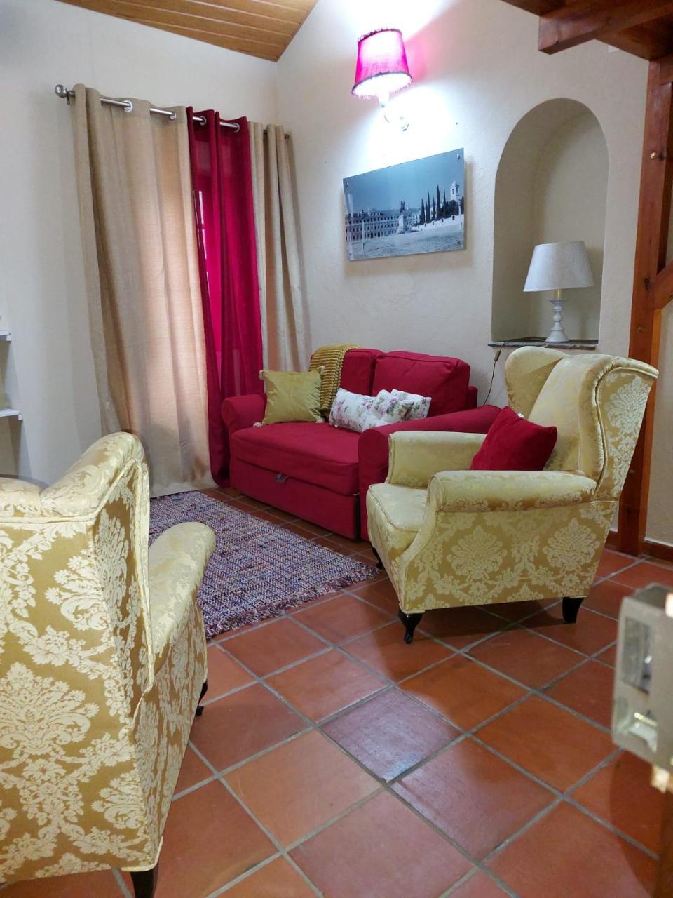 A Casinha Da Vila 17145295 — Vila Vicosa