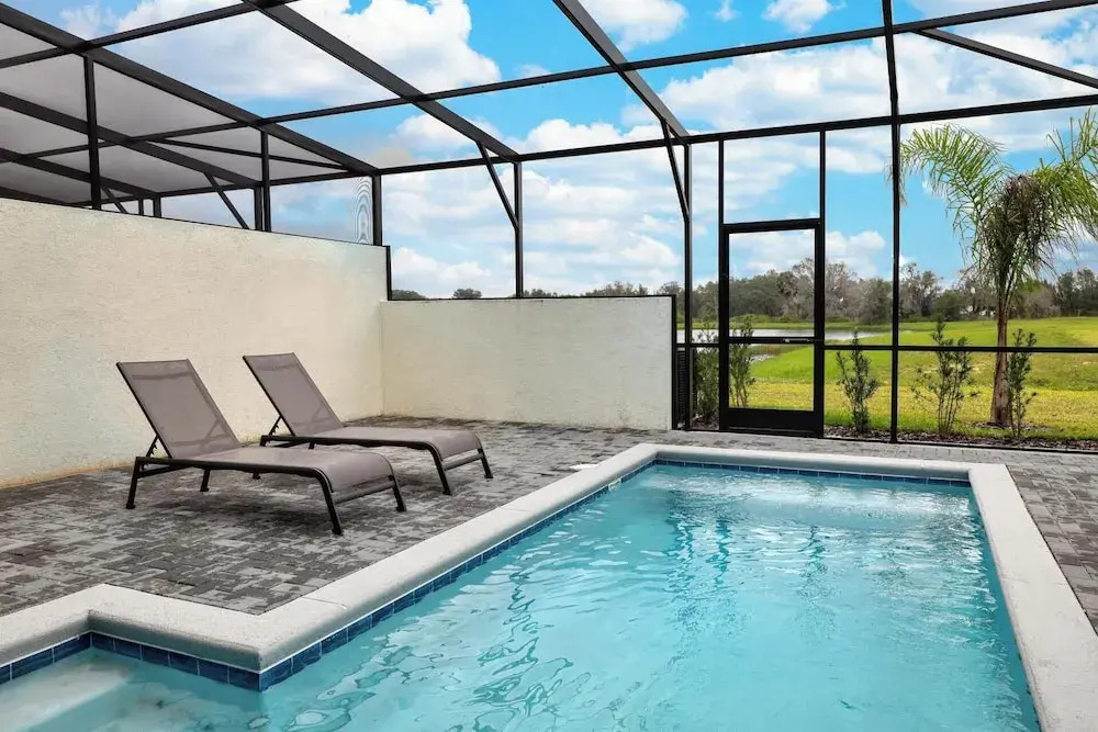 5 Bed Luxury Solterra Resort Holiday Home - photo 12
