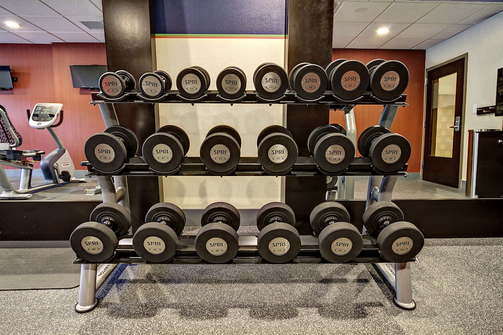 Hampton Inn Cookeville - photo 22