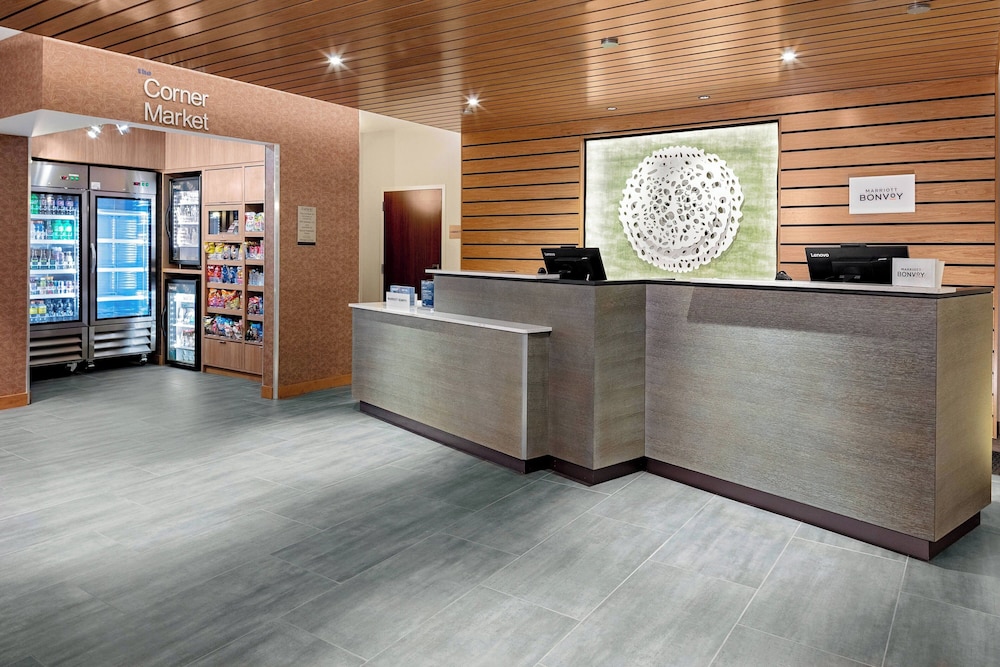 Fairfield Inn & Suites by Marriott Queensbury Glens Falls Lake George Area - photo 3