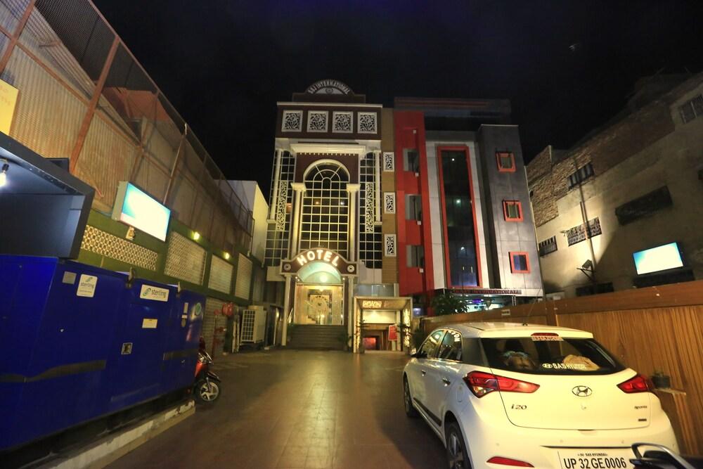 Hotel SSJ International - last minute hotel in Lucknow