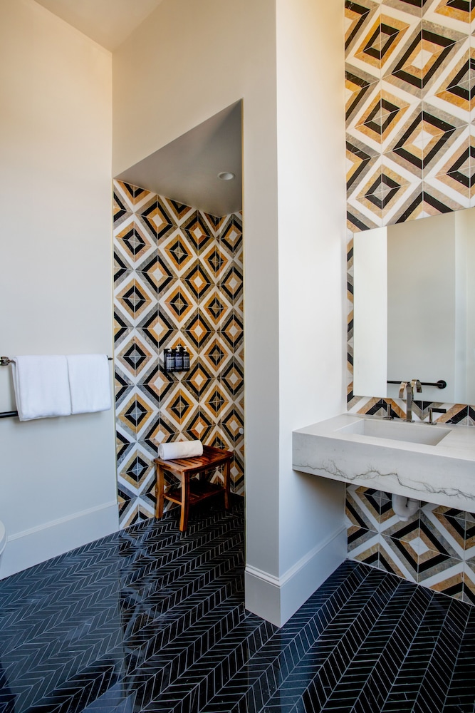 The Bell Athens By Kasa Living - photo 39