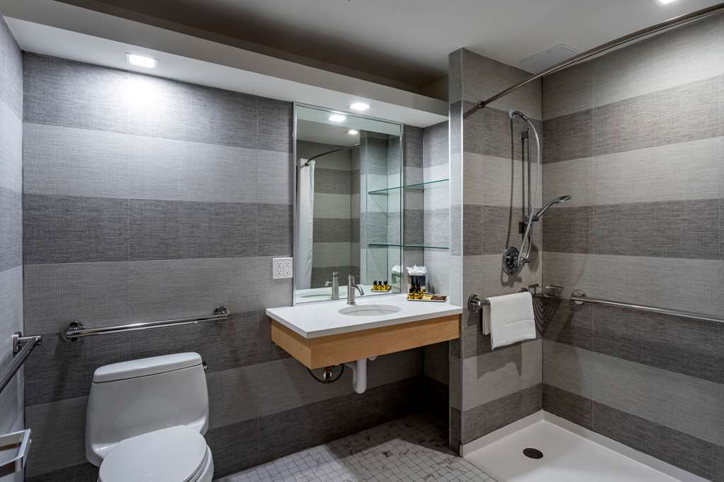Best Western Plus Soho Hotel - photo 33