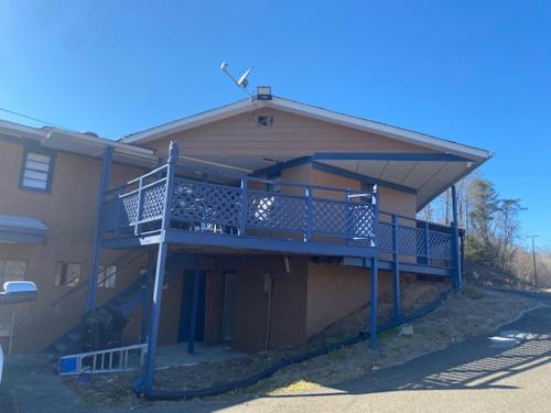 Andy Griffith Parkway Inn - photo 14