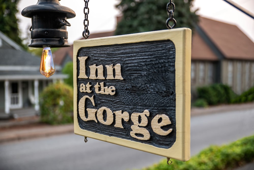 Inn at the Gorge - photo 43