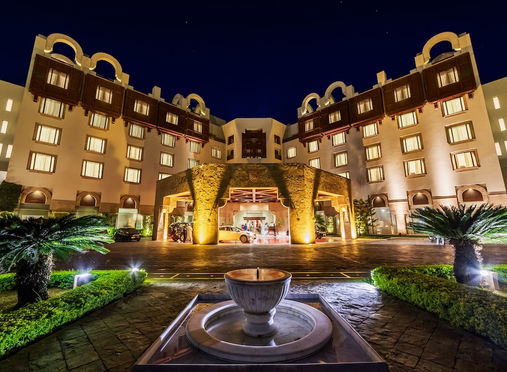 Islamabad Serena Hotel — 5-Star Luxury Hotel in Islamabad, Pakistan
