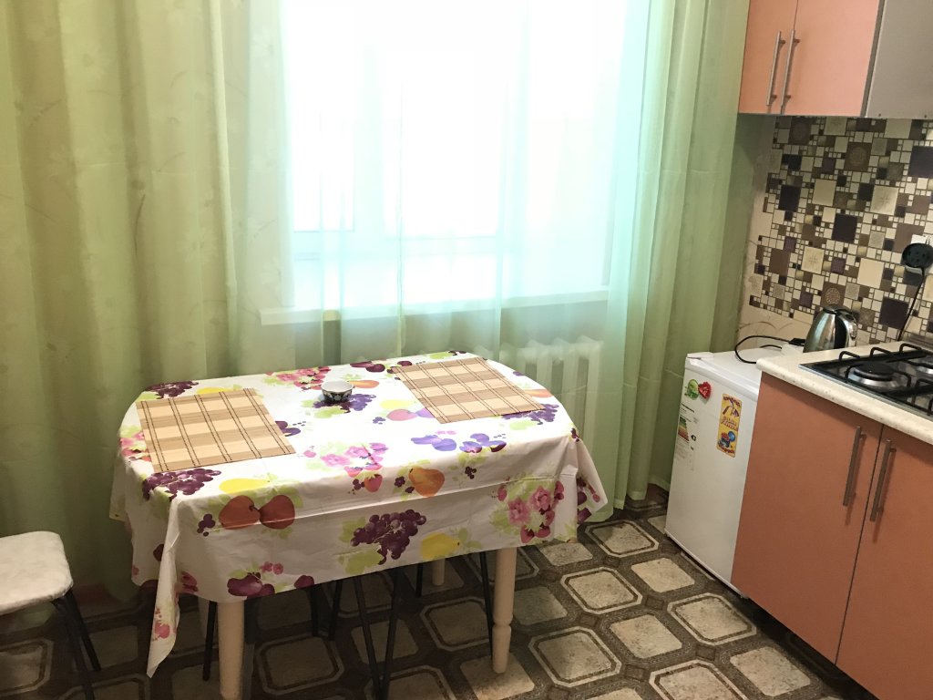 Na Shkolnoj 32 Apartments — Labytnangi — photo 5