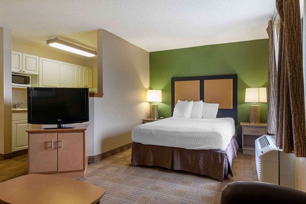 Extended Stay America Suites Fort Worth Southwest - photo 20