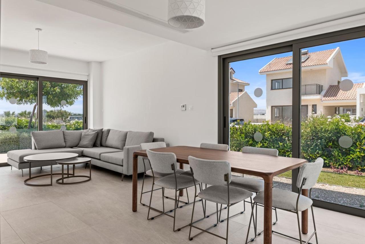 Serenity Waves Villa 19