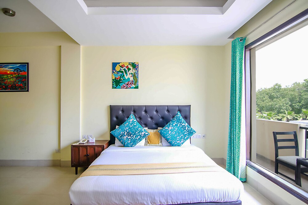Hotel Mayarch Premium - last minute hotel in Gurgaon