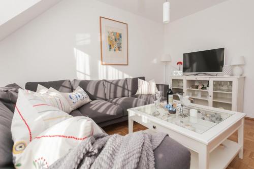 Bahnhofstraße 13 Wohnung 3 — 4-Star Luxury Hotel in Zingst, Germany
