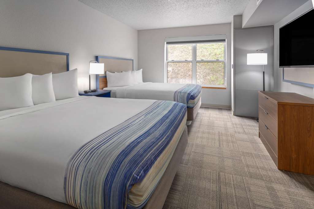 AmericInn by Wyndham Iron Mountain - photo 35